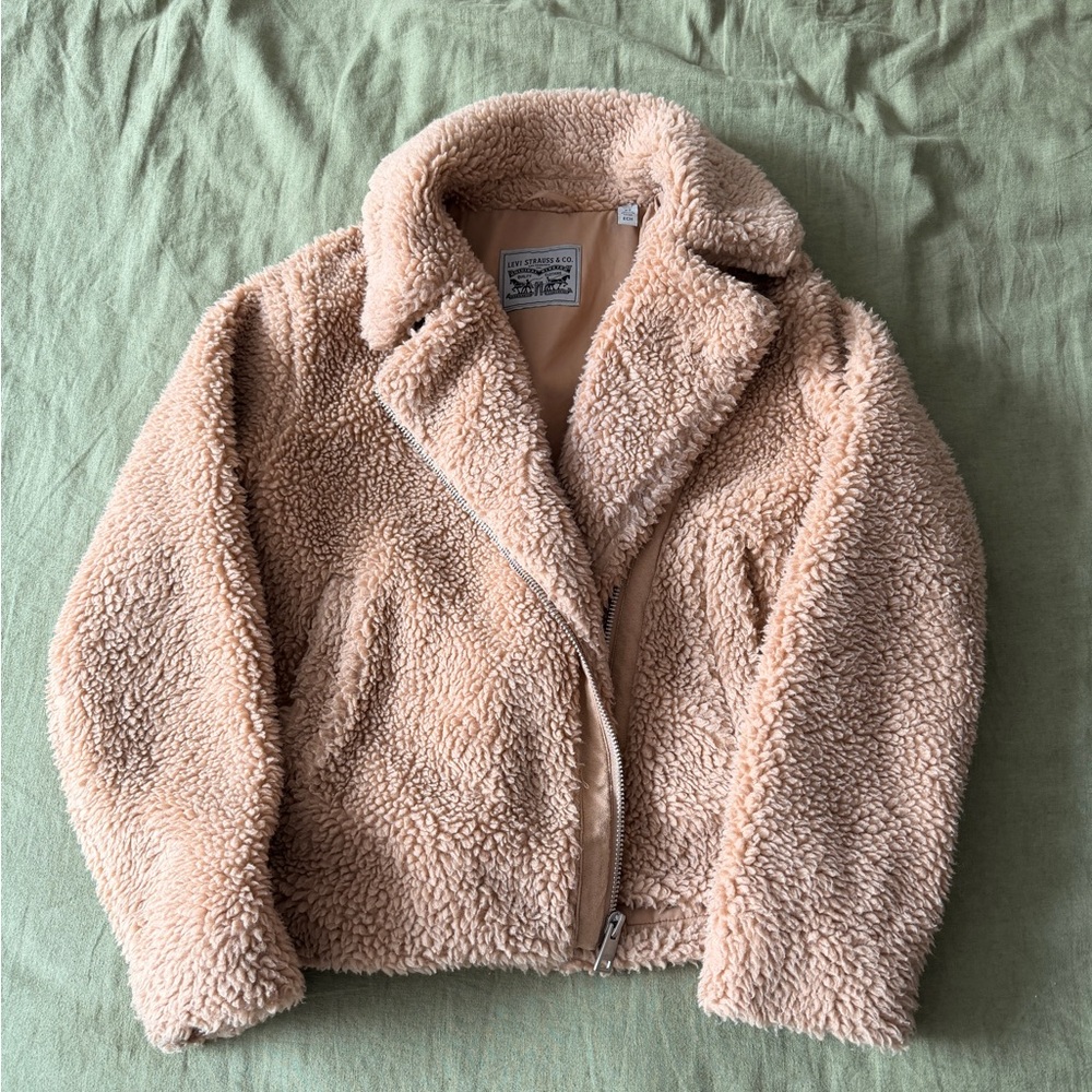 Levi Strauss Cozy Sherpa Oversized Jacket